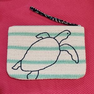 NWOT Vera Bradley Woven Straw Sea Turtle Large Wristlet MSRP: $65